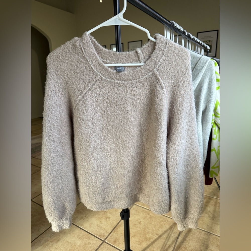 Aerie Soft Beige Wool Blend Women's Sweater
